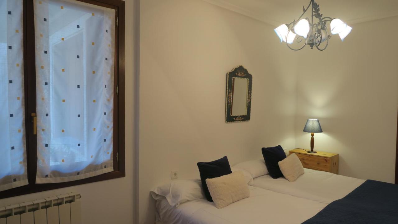 Apartamentos Palacio Azcarate Travesia Calvario Ezcaray Eksteriør bilde